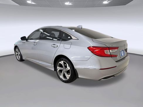 Used 2019 Honda Accord EX image 3