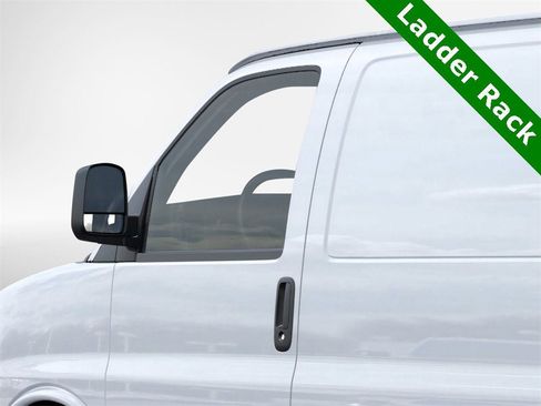 New 2025 Chevrolet Express 2500 image 12