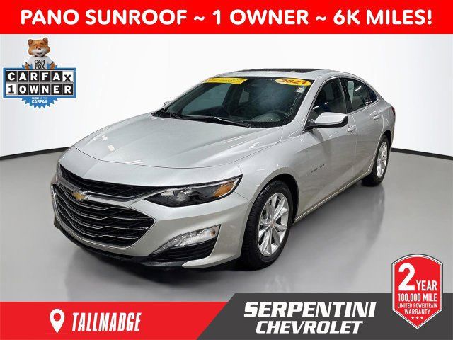 Used 2021 Chevrolet Malibu LT FWD image 1