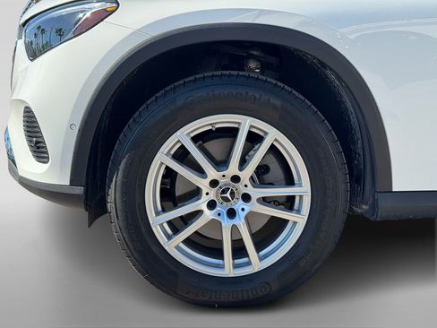 Certified 2023 Mercedes-Benz GLC 300 4MATIC image 10