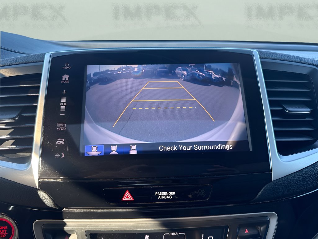 Used 2017 Honda Pilot Touring image 18