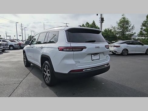Used 2025 Jeep Grand Cherokee L Limited AWD/4WD image 31