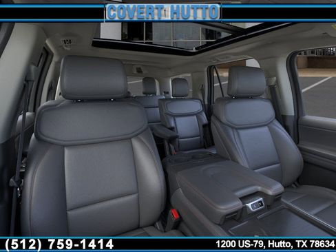 New 2025 Ford Expedition Active image 10