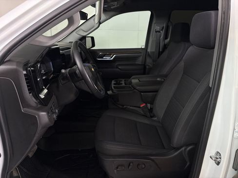 Used 2022 Chevrolet Silverado 1500 LT w/ Protection Package AWD/4WD image 20