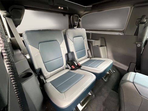 Used 2023 Ford Bronco Outer Banks w/ Sasquatch Package image 19