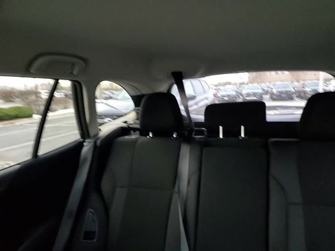 Certified 2024 Subaru Outback Premium image 27