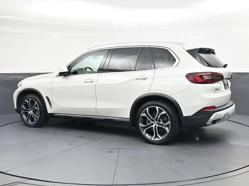 Used 2021 BMW X5 xDrive40i w/ Convenience Package AWD/4WD image 6