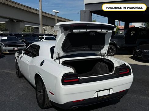 Used 2015 Dodge Challenger SXT RWD image 26