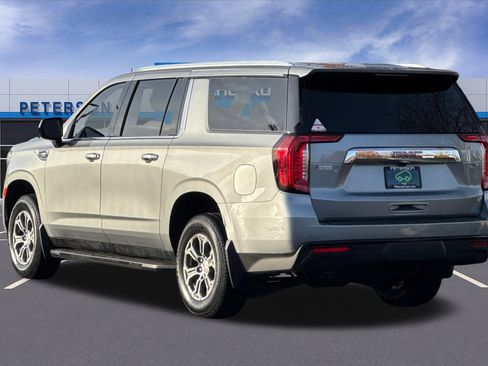 Certified 2023 GMC Yukon XL SLE w/ Gmc Pro Safety Plus Package image 6
