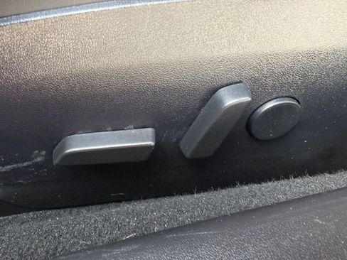 Used 2018 Tesla Model 3 Long Range image 16