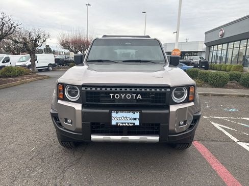 Used 2025 Toyota Land Cruiser 1958 image 2