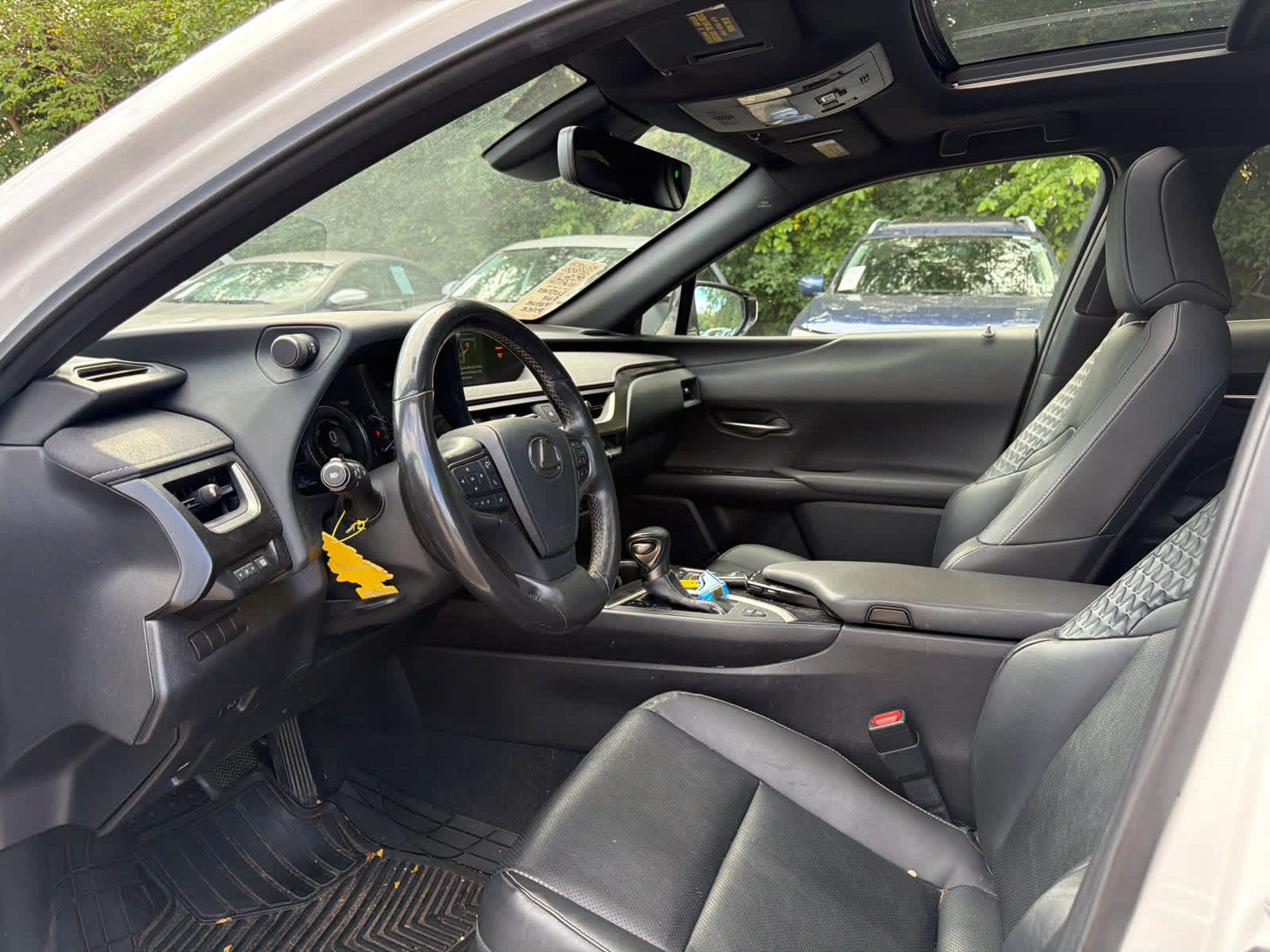 Used 2020 Lexus UX 250h w/ Premium Package AWD/4WD image 5