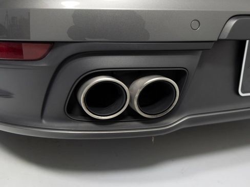 Used 2020 Porsche 911 Carrera 4S AWD/4WD image 46