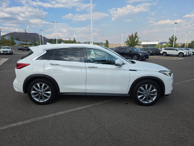 Used 2019 INFINITI QX50 Luxe FWD image 2