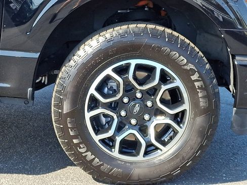 Certified 2023 Ford F150 Lariat AWD/4WD image 8