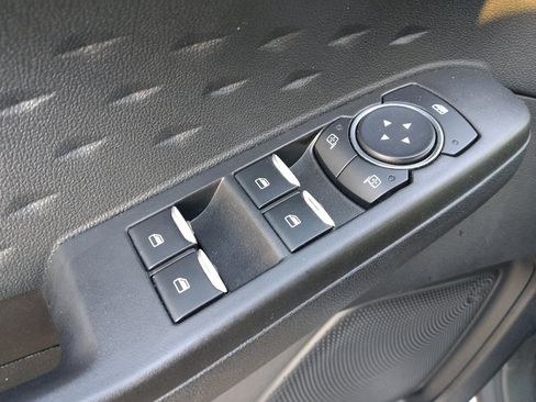 Used 2020 Ford Escape SE FWD image 27