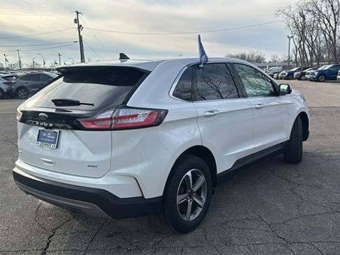Certified 2023 Ford Edge SEL w/ Convenience Package image 4