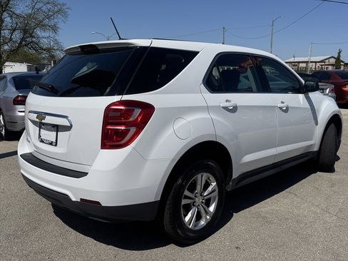 Used 2017 Chevrolet Equinox LS FWD image 8