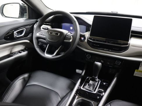 New 2026 Jeep Compass Limited AWD/4WD image 19