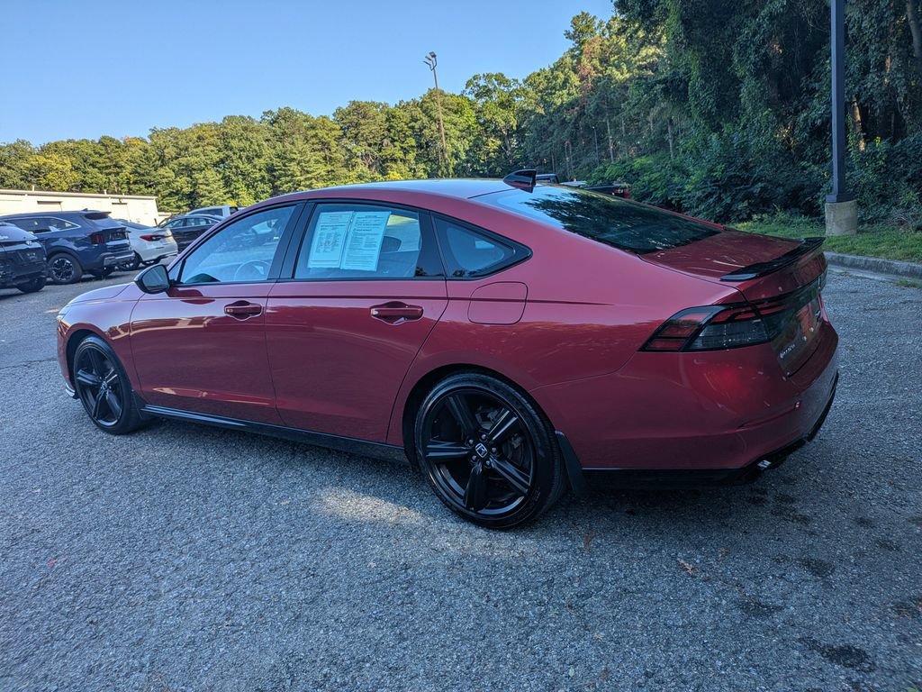 Used 2025 Honda Accord Sport image 6