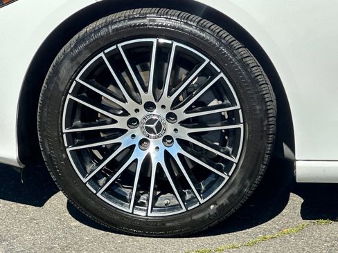 Used 2023 Mercedes-Benz C 300 Sedan image 35