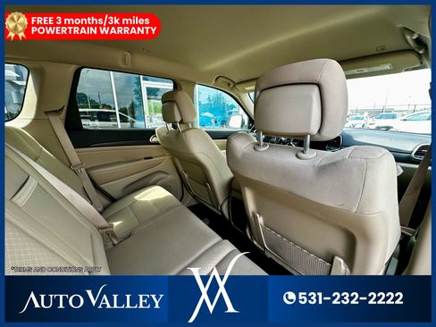 Used 2022 Jeep Grand Cherokee Laredo E image 27
