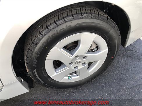 Used 2010 Toyota Prius FWD image 23