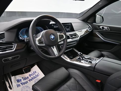 Certified 2023 BMW X5 xDrive45e w/ M Sport Package image 11