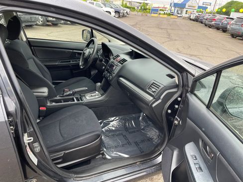 Used 2012 Subaru Impreza 2.0i image 12
