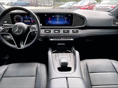 Used 2024 Mercedes-Benz GLE 350 4MATIC image 16