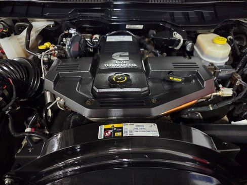 Used 2018 RAM 2500 Big Horn image 93