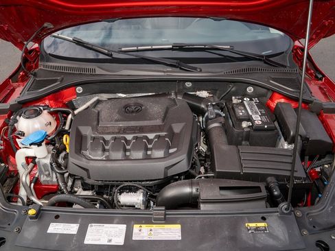 Used 2022 Volkswagen Passat 2.0T image 13