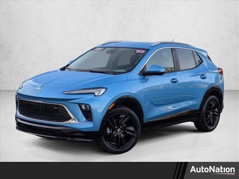 Used 2025 Buick Encore GX Sport Touring image 1