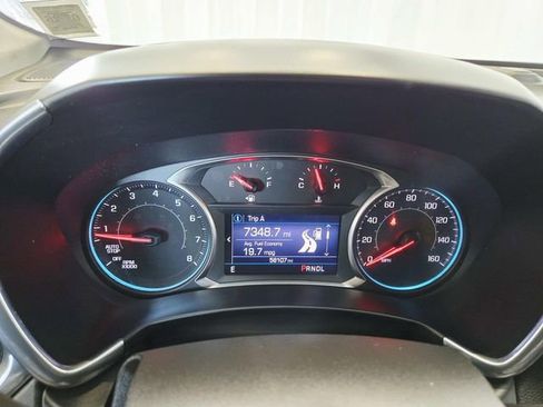 Used 2019 Chevrolet Equinox LT image 18