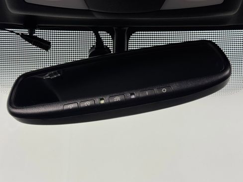 Used 2014 Nissan 370Z Touring w/ Sport Package image 31