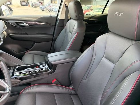 Used 2023 Buick Envision Essence w/ Sport Touring Package AWD/4WD image 20