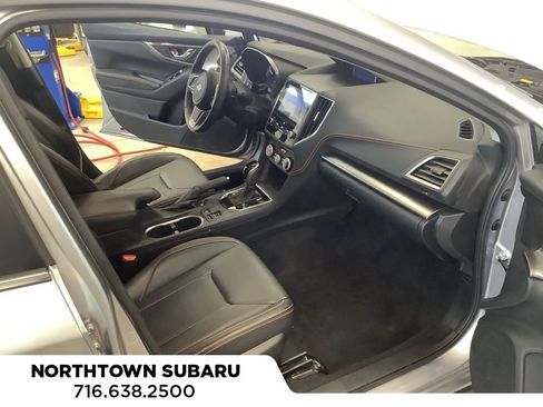 Used 2018 Subaru Crosstrek 2.0i Limited image 12