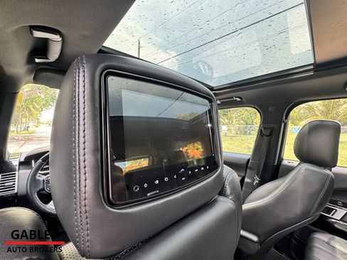 Used 2016 Land Rover Range Rover HSE AWD/4WD image 32