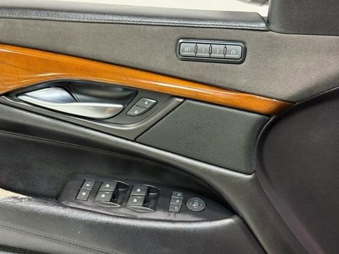 Used 2018 Cadillac Escalade Premium Luxury image 12