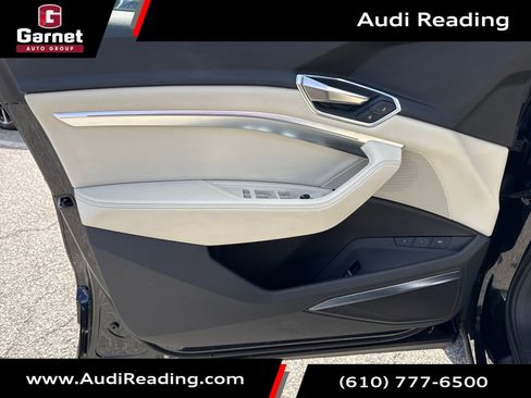 Certified 2024 Audi Q8 e-tron Premium Plus w/ Premium Plus Package image 10