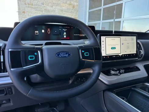 New 2025 Ford Expedition Max Active image 35