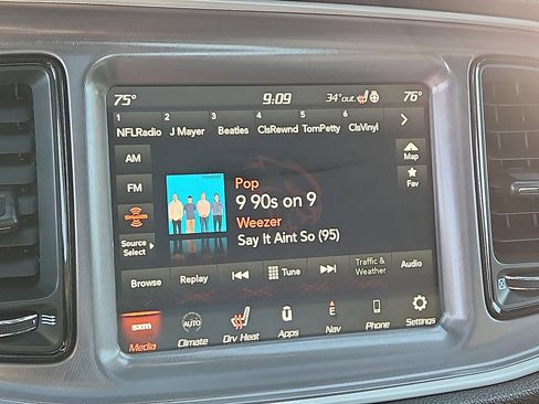 Used 2020 Dodge Challenger SXT w/ Cold Weather Group image 18