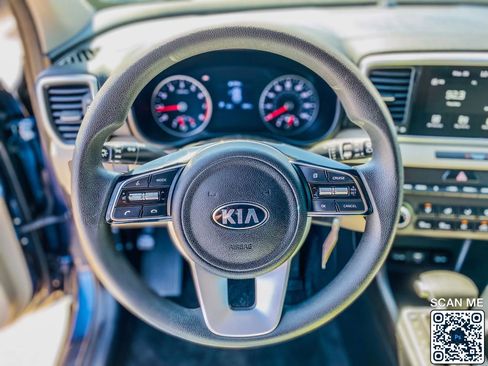 Used 2021 Kia Sportage LX FWD image 18