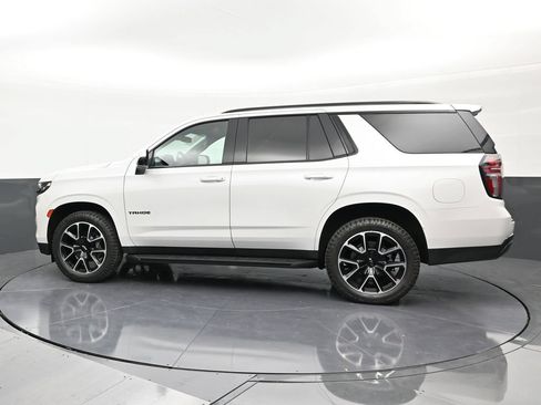 Used 2022 Chevrolet Tahoe RST w/ Luxury Package AWD/4WD image 2