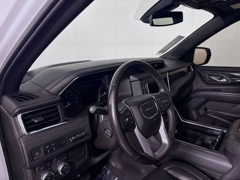 Used 2021 GMC Yukon Denali AWD/4WD image 11