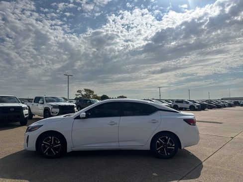 Certified 2025 Nissan Sentra SV w/ All-Weather Package FWD image 14