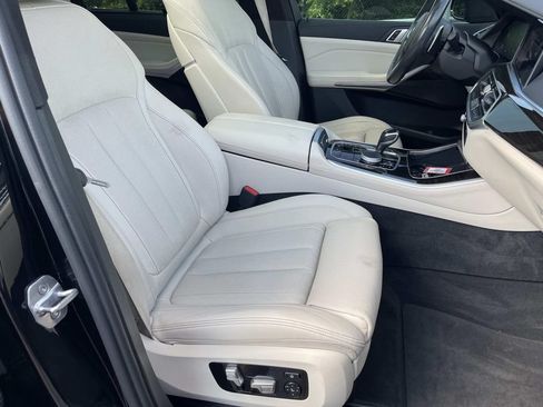Used 2020 BMW X5 xDrive40i AWD/4WD image 23