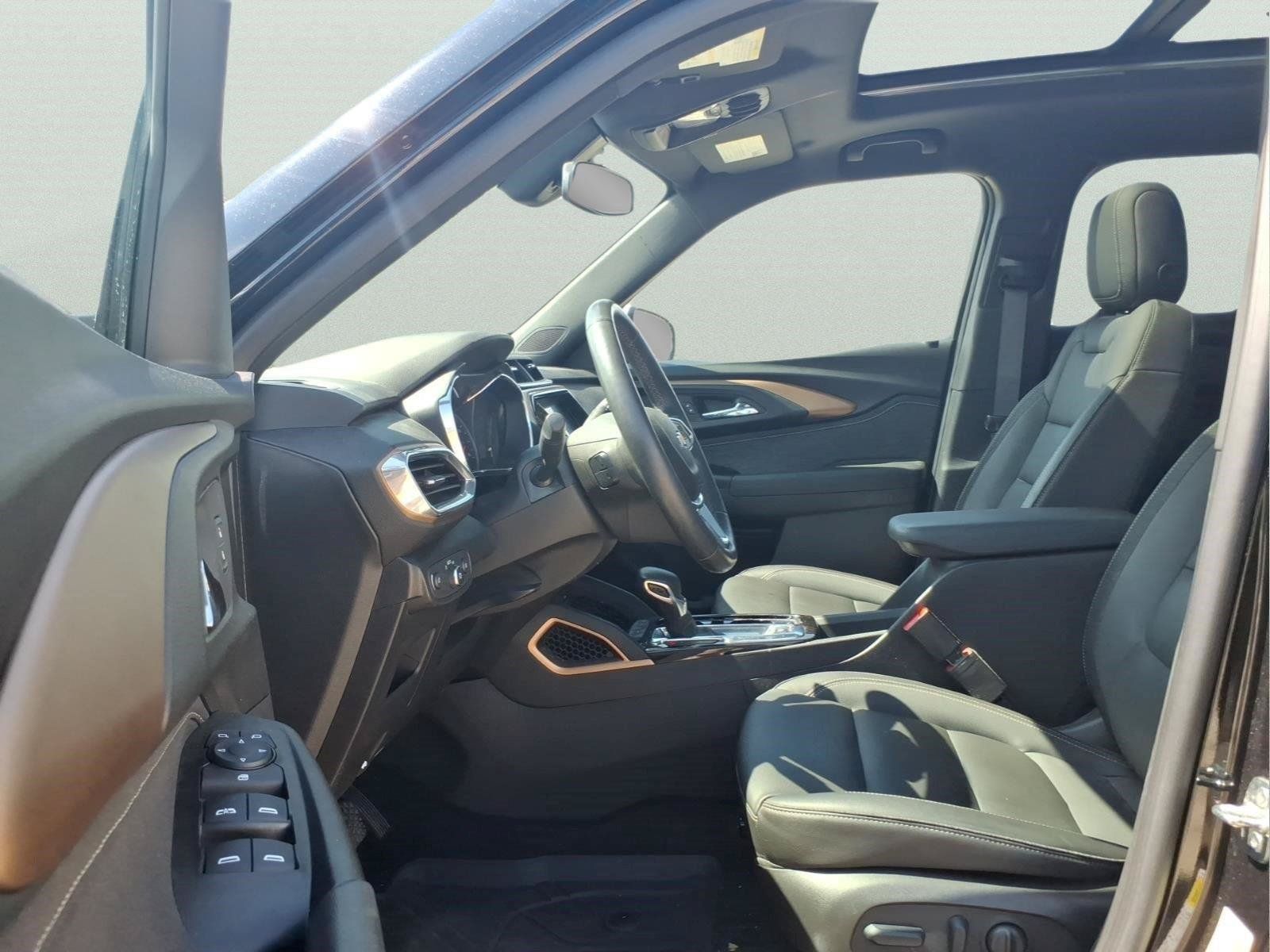 Used 2023 Chevrolet TrailBlazer ACTIV w/ Sun and Liftgate Package FWD image 16