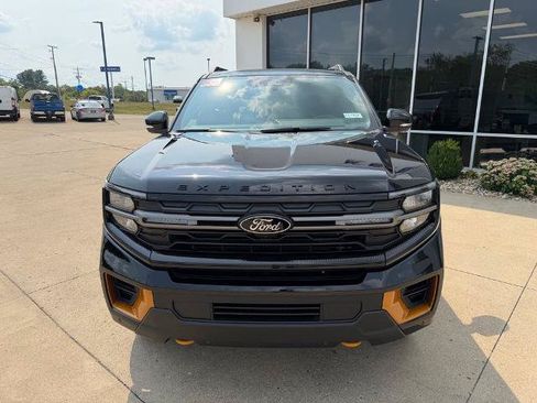 Certified 2025 Ford Expedition Tremor AWD/4WD image 2