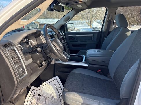 Used 2019 RAM 1500 Big Horn image 14